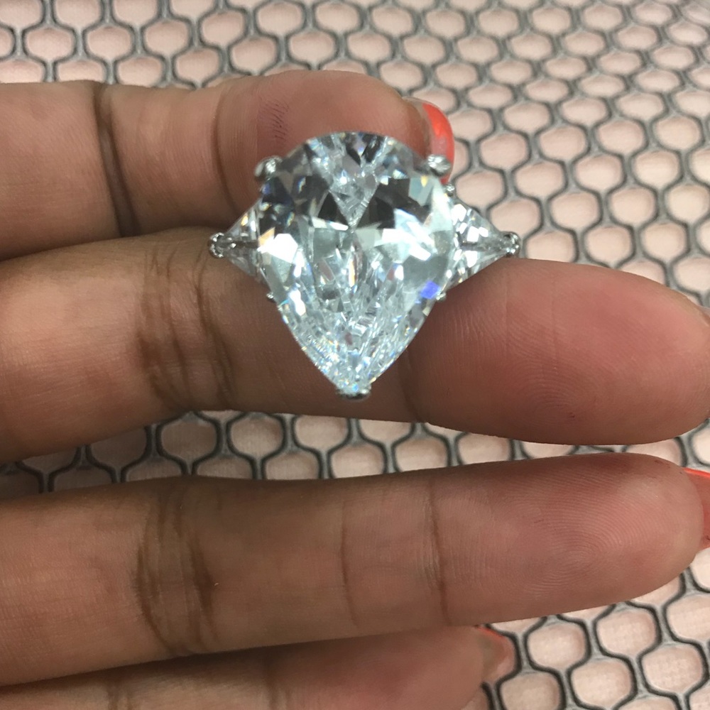 LVP Stunner